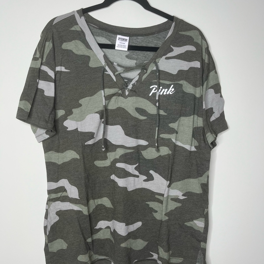 PINK Victoria's Secret Camo V-Neck Tee